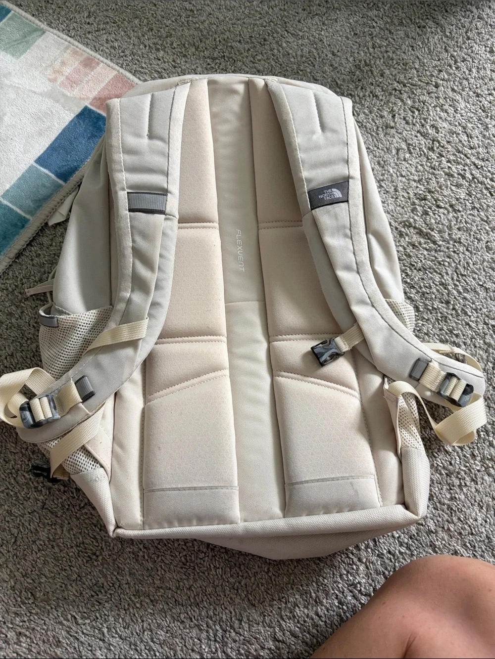 The North Face Cream jester  Bungee Backpack